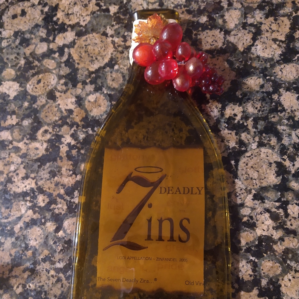 Glass bottle cheese board